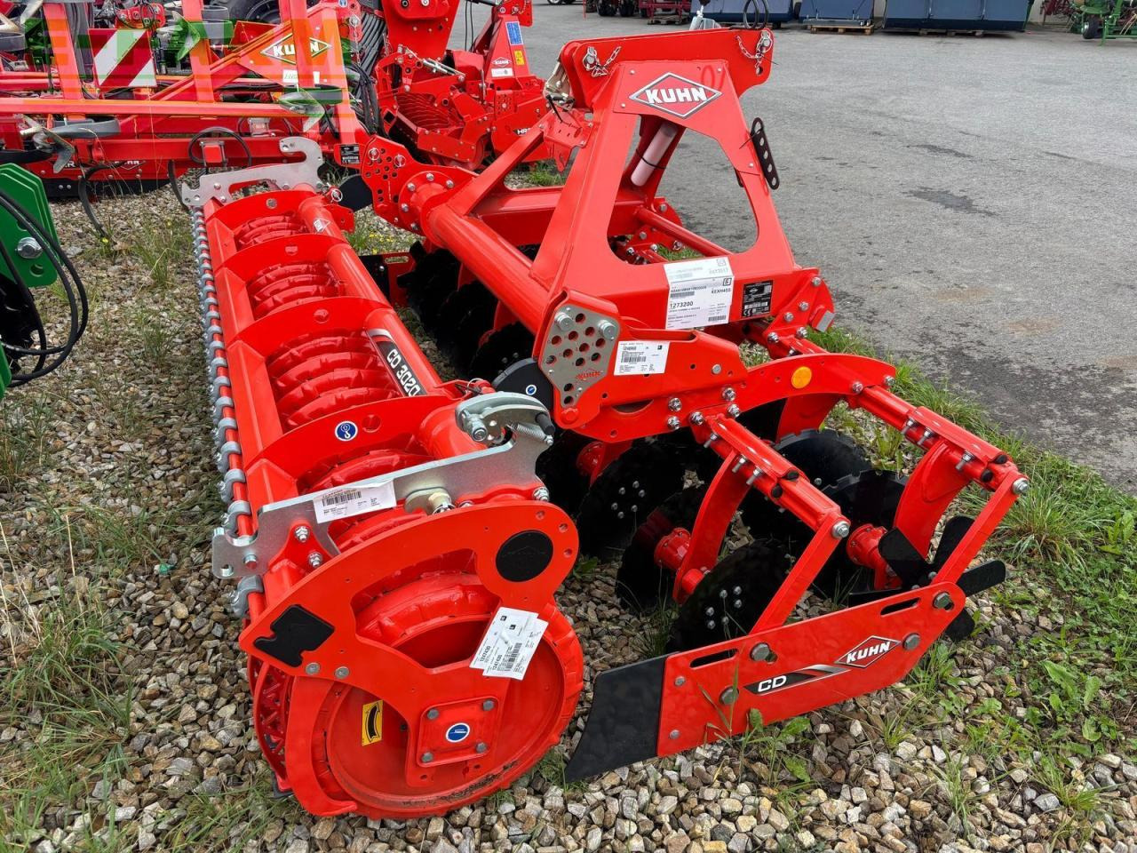 Kuhn cd 3020 - Tanjurača: slika Kuhn cd 3020 - Tanjurača Kuhn cd 3020 - Tanjurača: slika Kuhn cd 3020 - Tanjurača