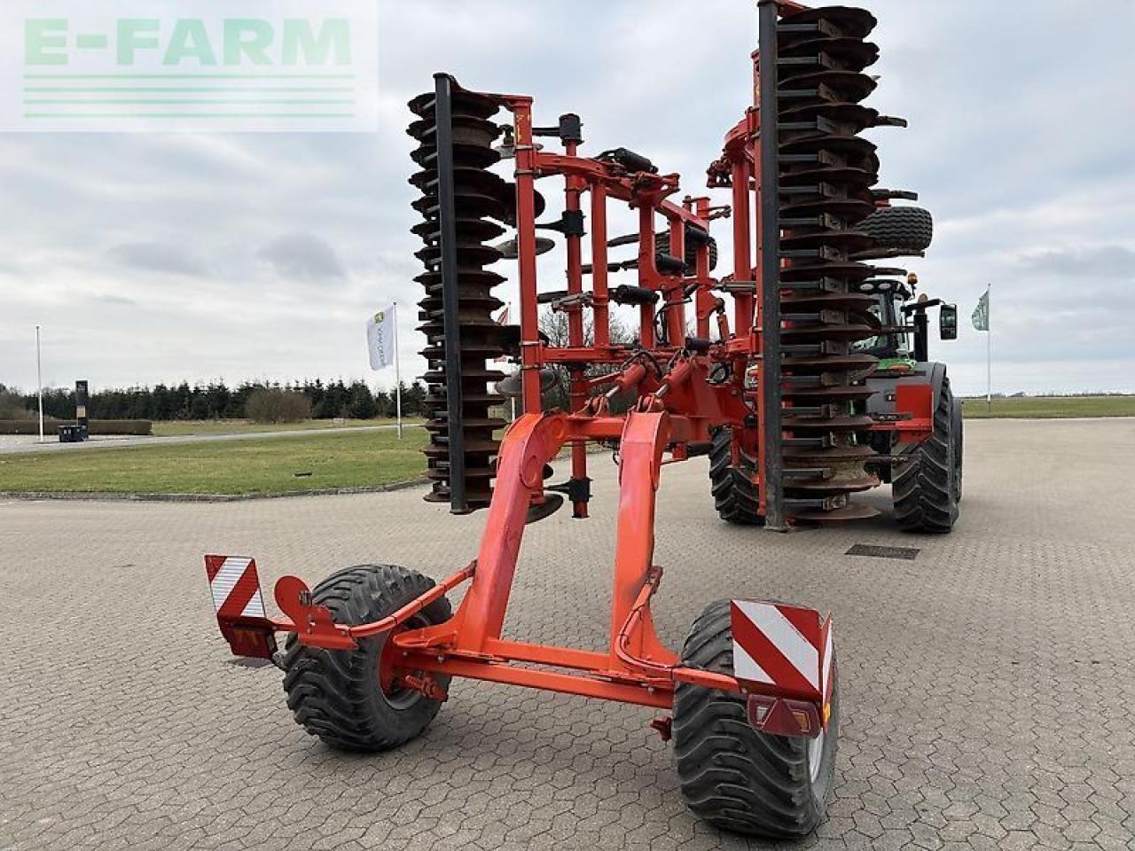 Kuhn cultimer 5000 - Kultivator: slika Kuhn cultimer 5000 - Kultivator Kuhn cultimer 5000 - Kultivator: slika Kuhn cultimer 5000 - Kultivator