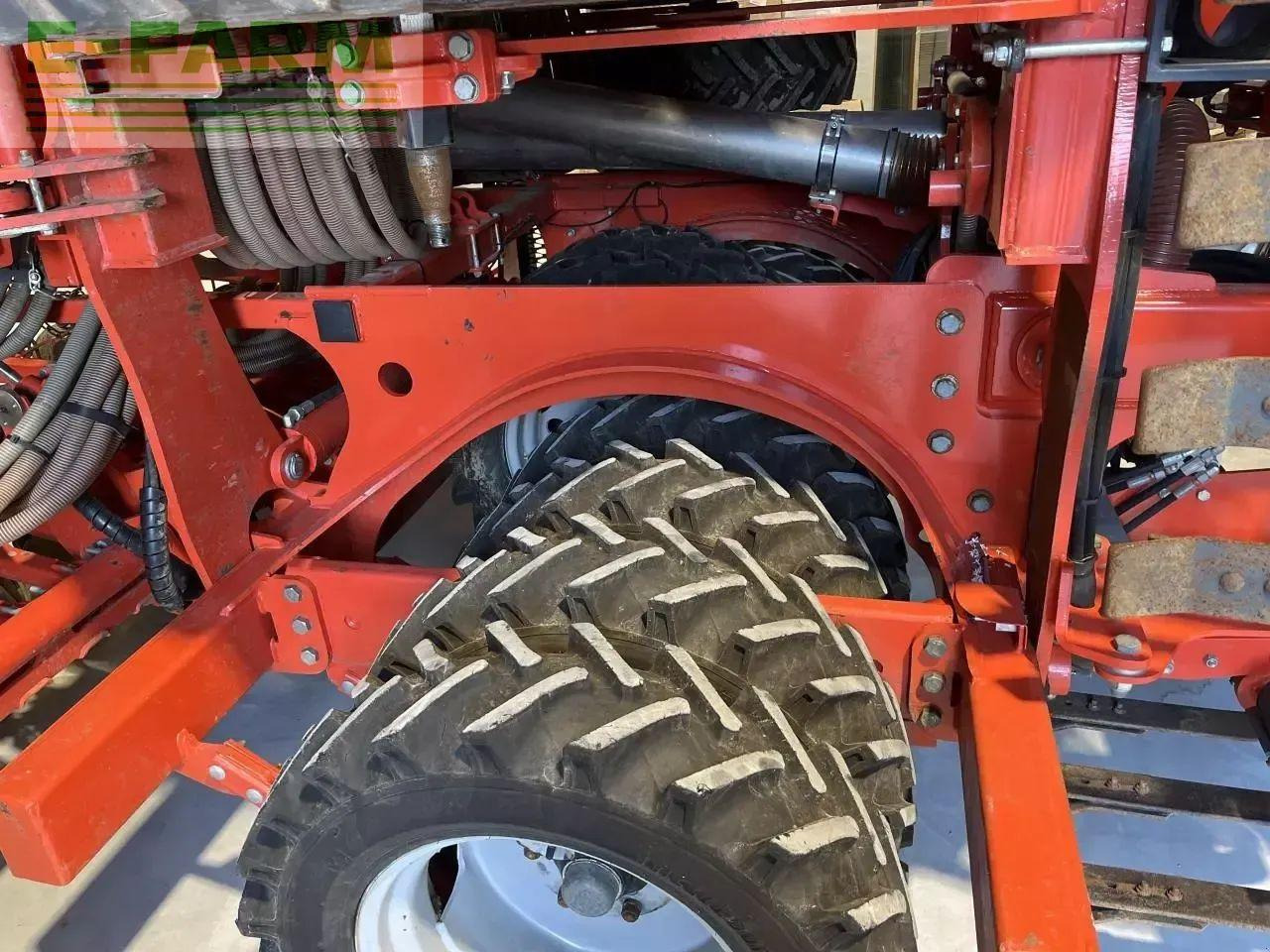 Kuhn espro 6000 rc mix - Kombajn i sijačica: slika Kuhn espro 6000 rc mix - Kombajn i sijačica Kuhn espro 6000 rc mix - Kombajn i sijačica: slika Kuhn espro 6000 rc mix - Kombajn i sijačica