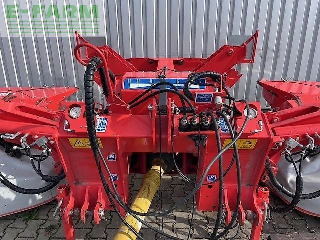 Kuhn fc 813 - Kosilica: slika Kuhn fc 813 - Kosilica Kuhn fc 813 - Kosilica: slika Kuhn fc 813 - Kosilica