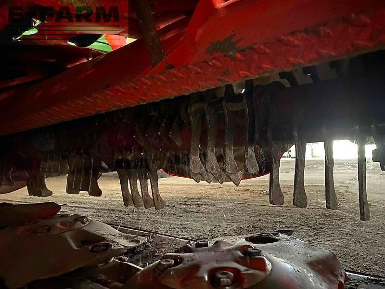 Kuhn fc 883-ff ra - Kosilica: slika Kuhn fc 883-ff ra - Kosilica Kuhn fc 883-ff ra - Kosilica: slika Kuhn fc 883-ff ra - Kosilica