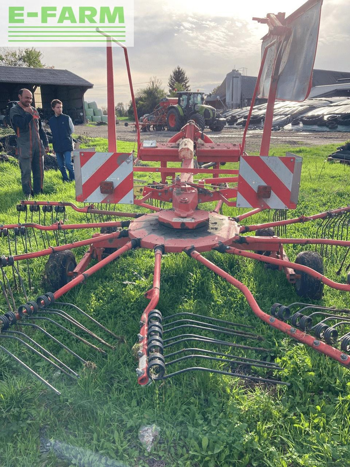 Kuhn ga 4521 gm - Prevrtač sijena/ Grabulje: slika Kuhn ga 4521 gm - Prevrtač sijena/ Grabulje Kuhn ga 4521 gm - Prevrtač sijena/ Grabulje: slika Kuhn ga 4521 gm - Prevrtač sijena/ Grabulje