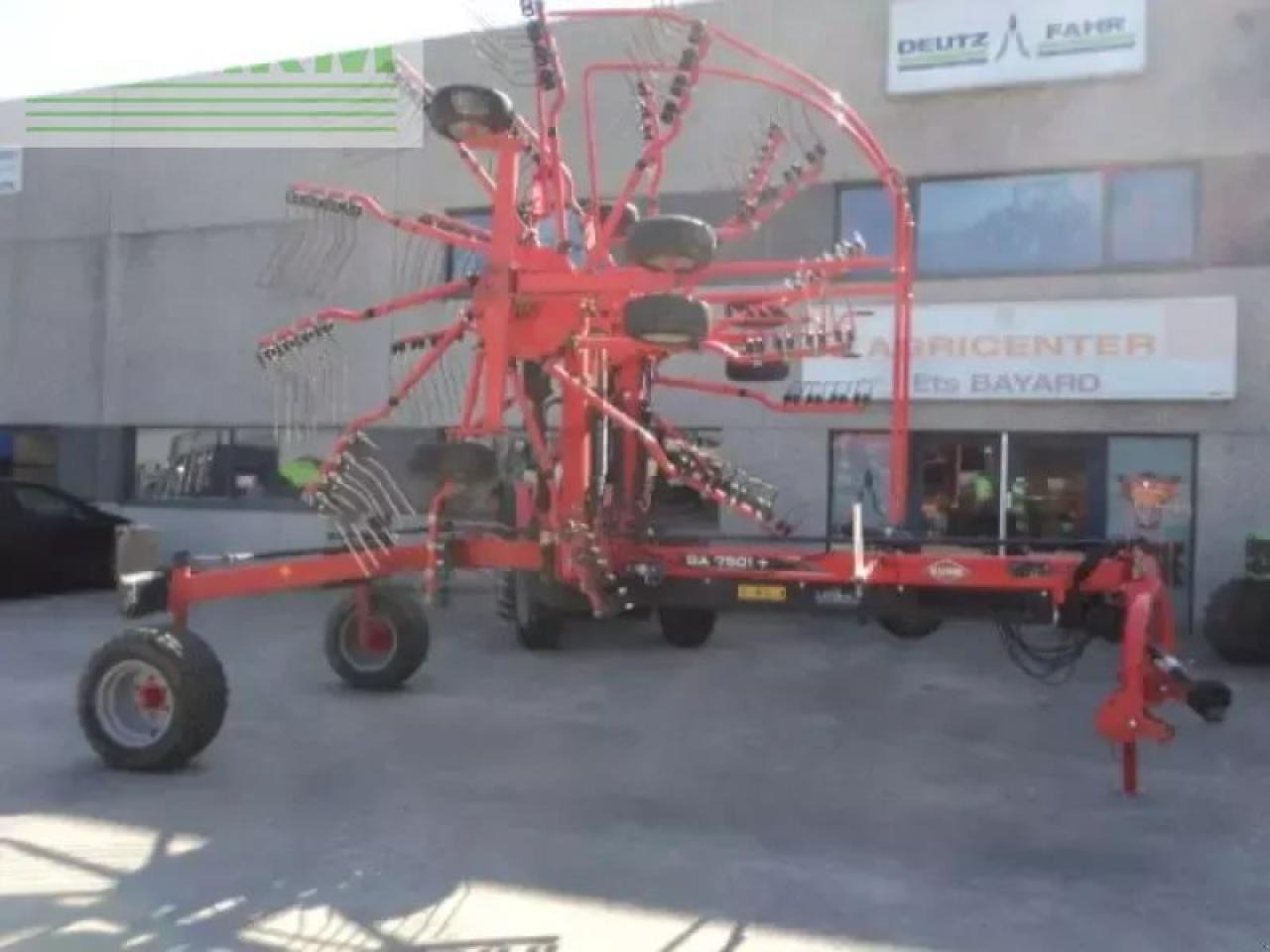 Kuhn ga 7501 + - Prevrtač sijena/ Grabulje: slika Kuhn ga 7501 + - Prevrtač sijena/ Grabulje Kuhn ga 7501 + - Prevrtač sijena/ Grabulje: slika Kuhn ga 7501 + - Prevrtač sijena/ Grabulje