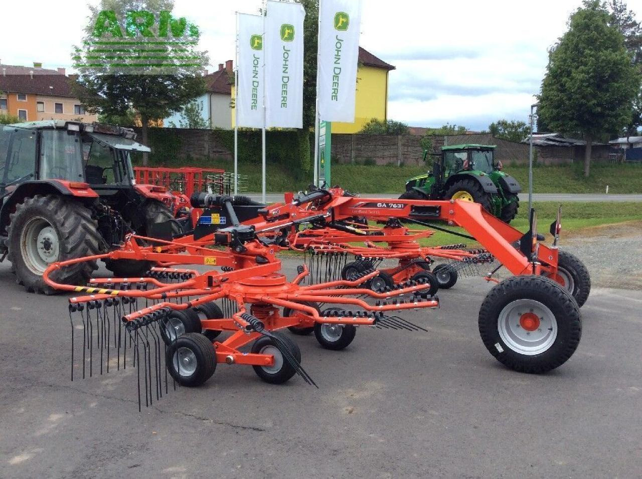 Kuhn ga 7631 - Prevrtač sijena/ Grabulje: slika Kuhn ga 7631 - Prevrtač sijena/ Grabulje Kuhn ga 7631 - Prevrtač sijena/ Grabulje: slika Kuhn ga 7631 - Prevrtač sijena/ Grabulje
