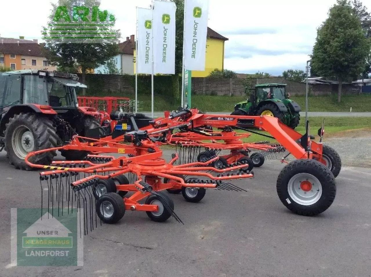 Kuhn ga 7631 - Prevrtač sijena/ Grabulje: slika Kuhn ga 7631 - Prevrtač sijena/ Grabulje Kuhn ga 7631 - Prevrtač sijena/ Grabulje: slika Kuhn ga 7631 - Prevrtač sijena/ Grabulje