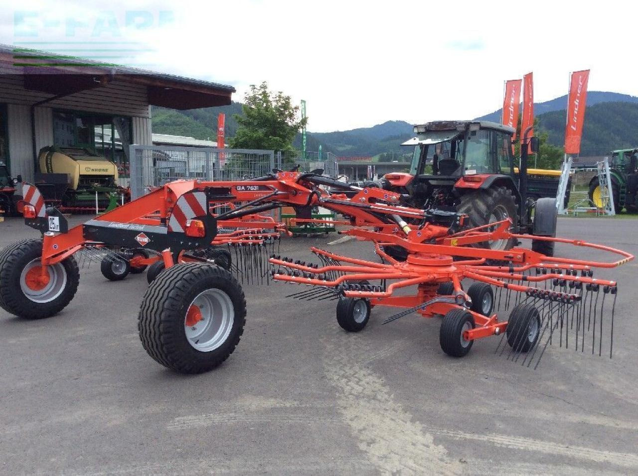 Kuhn ga 7631 - Prevrtač sijena/ Grabulje: slika Kuhn ga 7631 - Prevrtač sijena/ Grabulje Kuhn ga 7631 - Prevrtač sijena/ Grabulje: slika Kuhn ga 7631 - Prevrtač sijena/ Grabulje