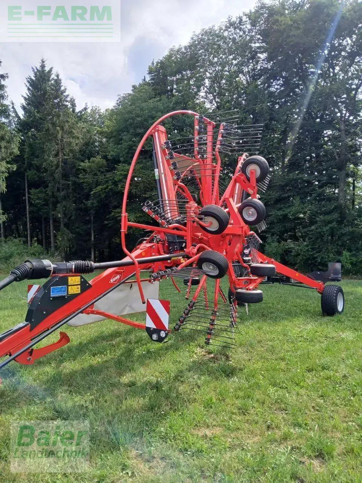Kuhn ga 8030 - Prevrtač sijena/ Grabulje: slika Kuhn ga 8030 - Prevrtač sijena/ Grabulje Kuhn ga 8030 - Prevrtač sijena/ Grabulje: slika Kuhn ga 8030 - Prevrtač sijena/ Grabulje