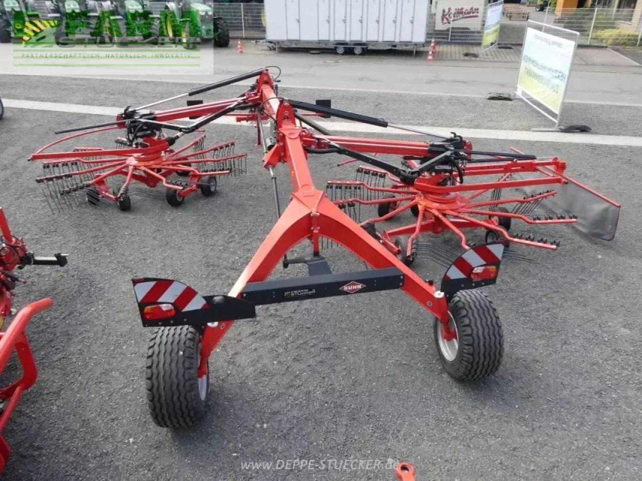 Kuhn ga 8030 - Prevrtač sijena/ Grabulje: slika Kuhn ga 8030 - Prevrtač sijena/ Grabulje Kuhn ga 8030 - Prevrtač sijena/ Grabulje: slika Kuhn ga 8030 - Prevrtač sijena/ Grabulje