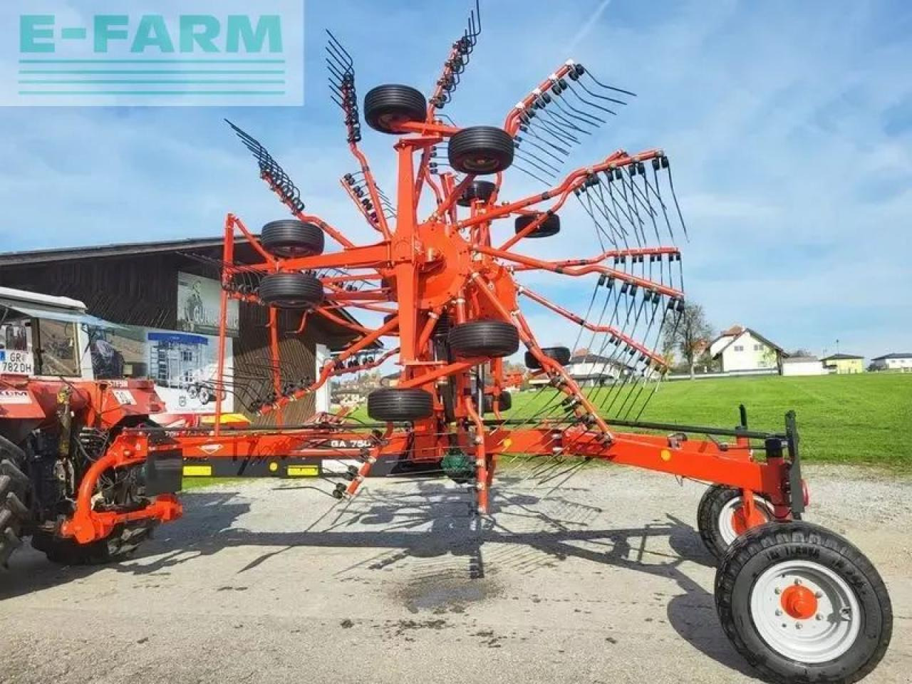 Kuhn ga7501+ 2-kreisel-mittelschwader - Prevrtač sijena/ Grabulje: slika Kuhn ga7501+ 2-kreisel-mittelschwader - Prevrtač sijena/ Grabulje Kuhn ga7501+ 2-kreisel-mittelschwader - Prevrtač sijena/ Grabulje: slika Kuhn ga7501+ 2-kreisel-mittelschwader - Prevrtač sijena/ Grabulje