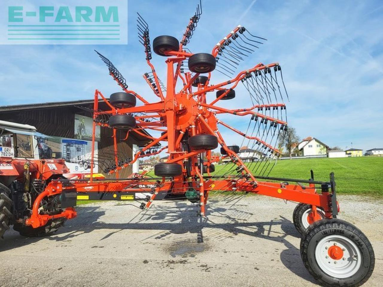 Kuhn ga7501+ 2-kreisel-mittelschwader - Prevrtač sijena/ Grabulje: slika Kuhn ga7501+ 2-kreisel-mittelschwader - Prevrtač sijena/ Grabulje Kuhn ga7501+ 2-kreisel-mittelschwader - Prevrtač sijena/ Grabulje: slika Kuhn ga7501+ 2-kreisel-mittelschwader - Prevrtač sijena/ Grabulje