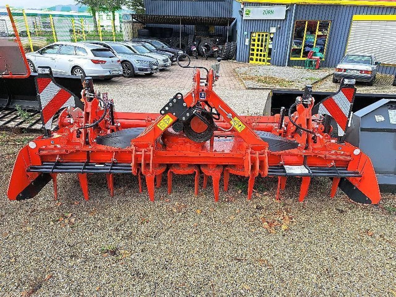 Kuhn hr3030 - Oprema za obradu tla: slika Kuhn hr3030 - Oprema za obradu tla Kuhn hr3030 - Oprema za obradu tla: slika Kuhn hr3030 - Oprema za obradu tla