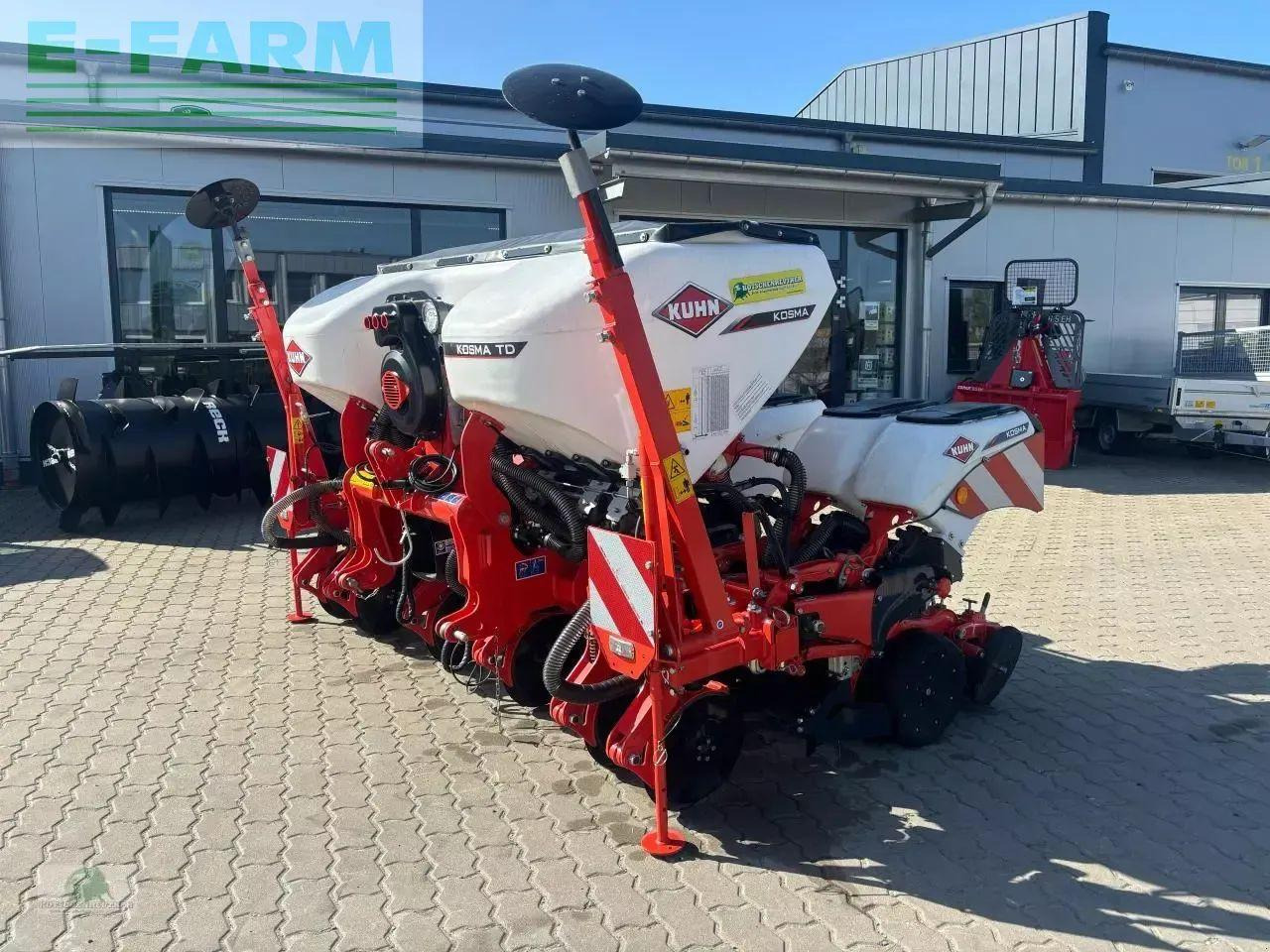 Kuhn kosma td - Precizna sijačica: slika Kuhn kosma td - Precizna sijačica Kuhn kosma td - Precizna sijačica: slika Kuhn kosma td - Precizna sijačica