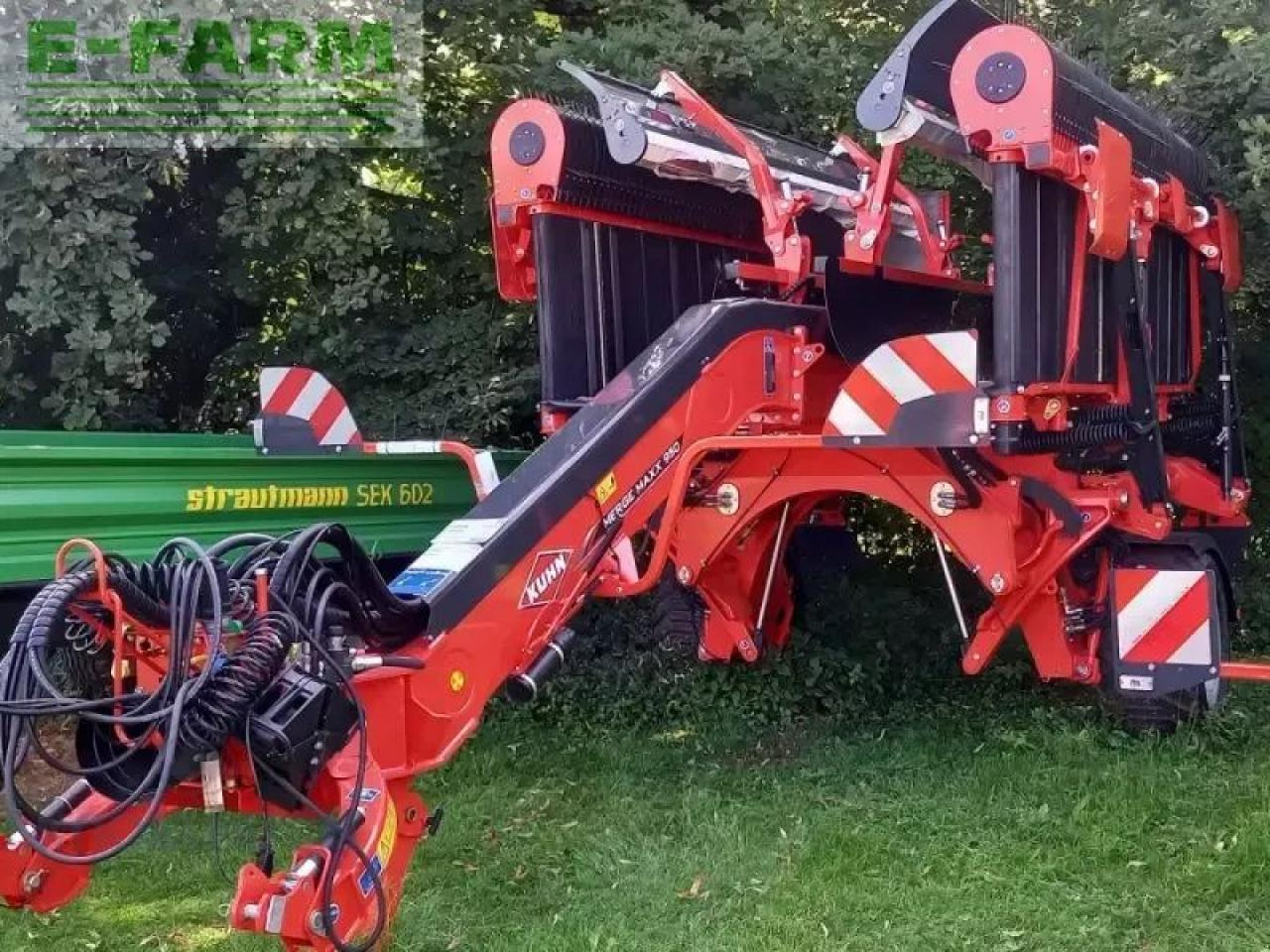 Kuhn merge maxx 950 - Prevrtač sijena/ Grabulje: slika Kuhn merge maxx 950 - Prevrtač sijena/ Grabulje Kuhn merge maxx 950 - Prevrtač sijena/ Grabulje: slika Kuhn merge maxx 950 - Prevrtač sijena/ Grabulje