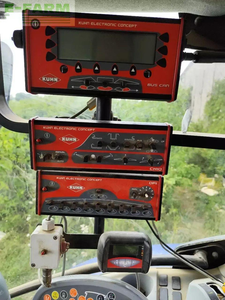 Kuhn metris 4100 - Vučena prskalica: slika Kuhn metris 4100 - Vučena prskalica Kuhn metris 4100 - Vučena prskalica: slika Kuhn metris 4100 - Vučena prskalica