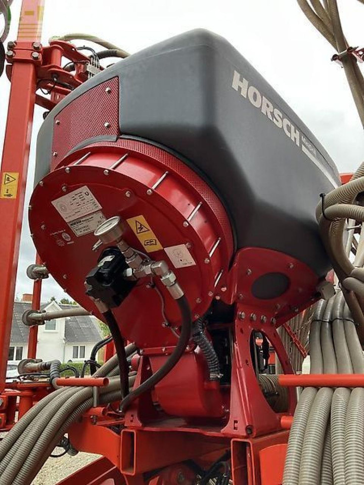Kuhn optimer l9000 - Tanjurača: slika Kuhn optimer l9000 - Tanjurača Kuhn optimer l9000 - Tanjurača: slika Kuhn optimer l9000 - Tanjurača