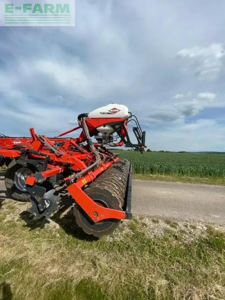 Kultivator Kuhn performer 5000: slika Kultivator Kuhn performer 5000