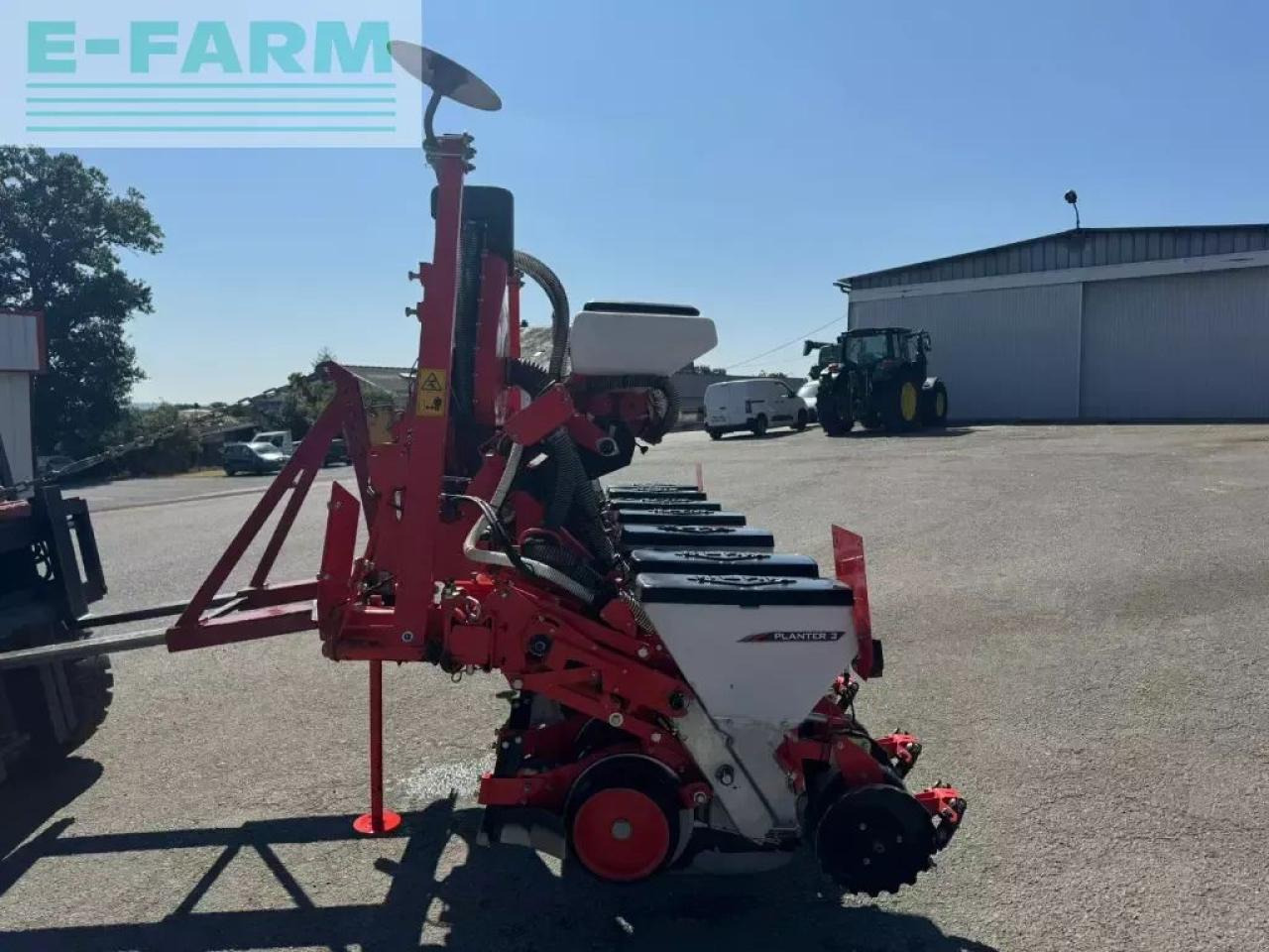 Kuhn planter 3 ts - Precizna sijačica: slika Kuhn planter 3 ts - Precizna sijačica Kuhn planter 3 ts - Precizna sijačica: slika Kuhn planter 3 ts - Precizna sijačica