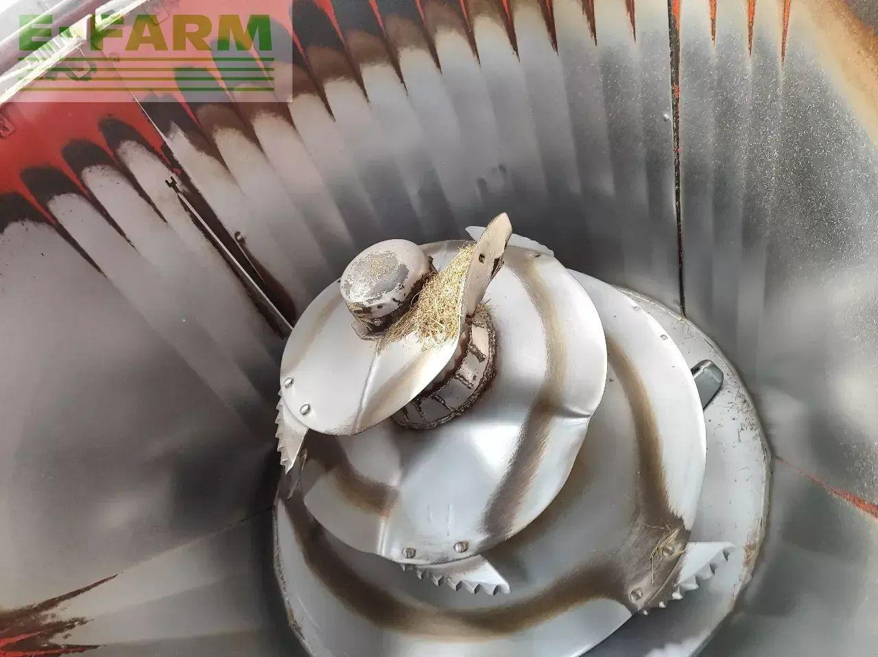 Kuhn profile 1480 - Oprema za stoku: slika Kuhn profile 1480 - Oprema za stoku Kuhn profile 1480 - Oprema za stoku: slika Kuhn profile 1480 - Oprema za stoku