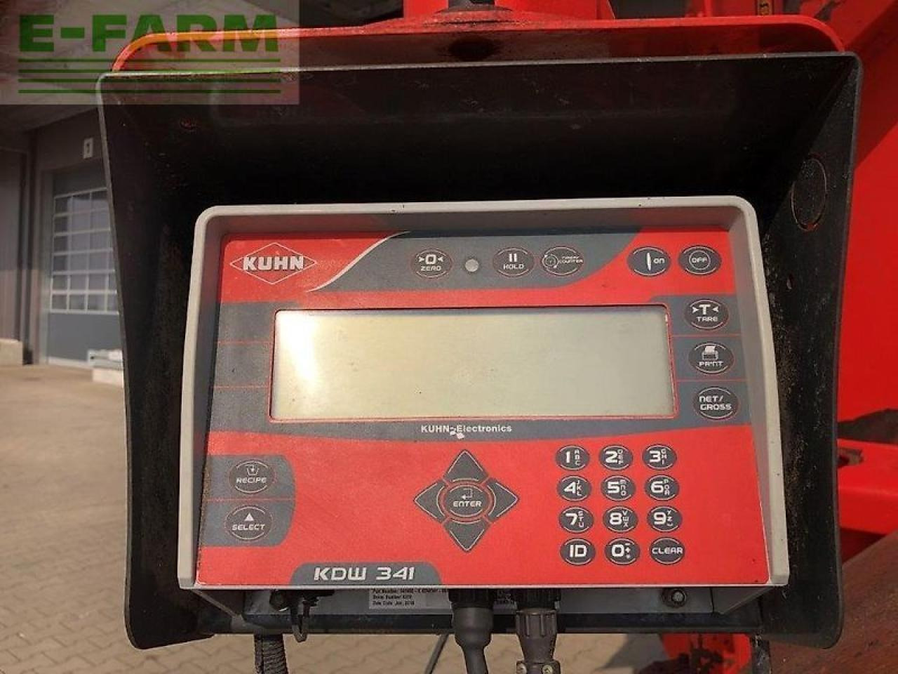 Kuhn profile plus 16.2 ds - Oprema za stoku: slika Kuhn profile plus 16.2 ds - Oprema za stoku Kuhn profile plus 16.2 ds - Oprema za stoku: slika Kuhn profile plus 16.2 ds - Oprema za stoku