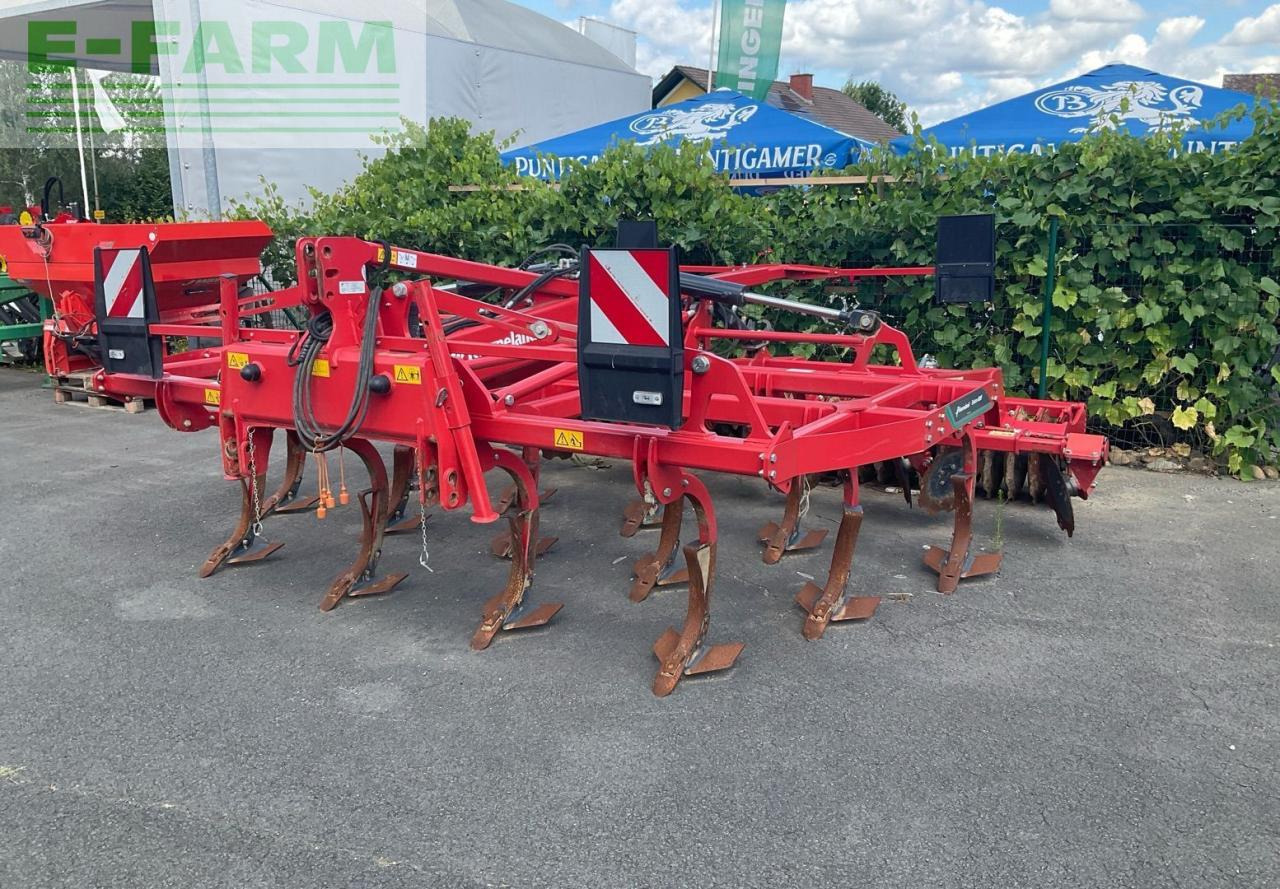 Kverneland Enduro 4000F - Kultivator: slika Kverneland Enduro 4000F - Kultivator Kverneland Enduro 4000F - Kultivator: slika Kverneland Enduro 4000F - Kultivator