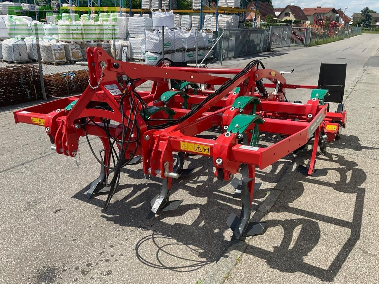 Kverneland Enduro Pro 3000 - Kultivator: slika Kverneland Enduro Pro 3000 - Kultivator Kverneland Enduro Pro 3000 - Kultivator: slika Kverneland Enduro Pro 3000 - Kultivator