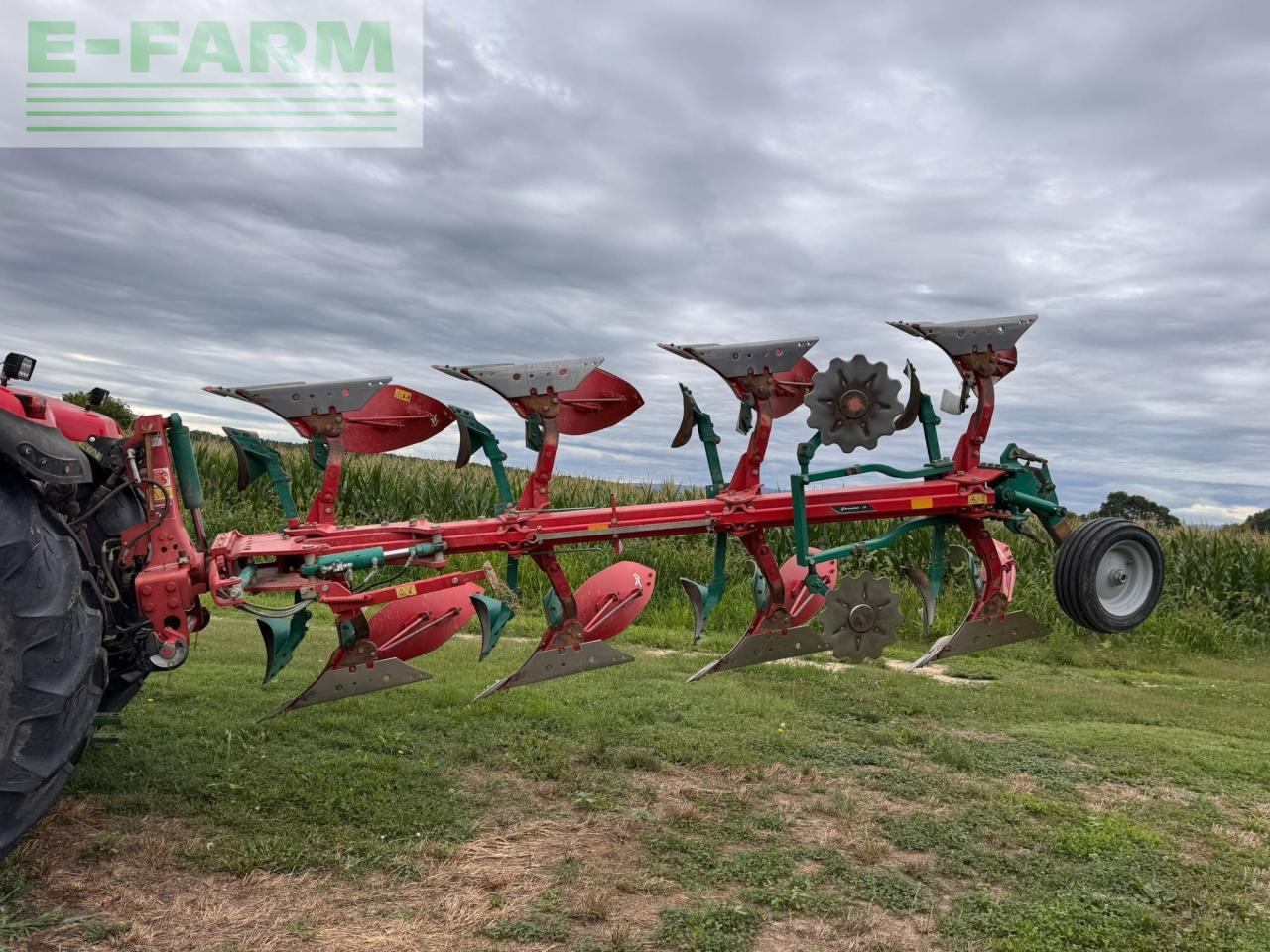 Kverneland LS 115-200 - Plug: slika Kverneland LS 115-200 - Plug Kverneland LS 115-200 - Plug: slika Kverneland LS 115-200 - Plug