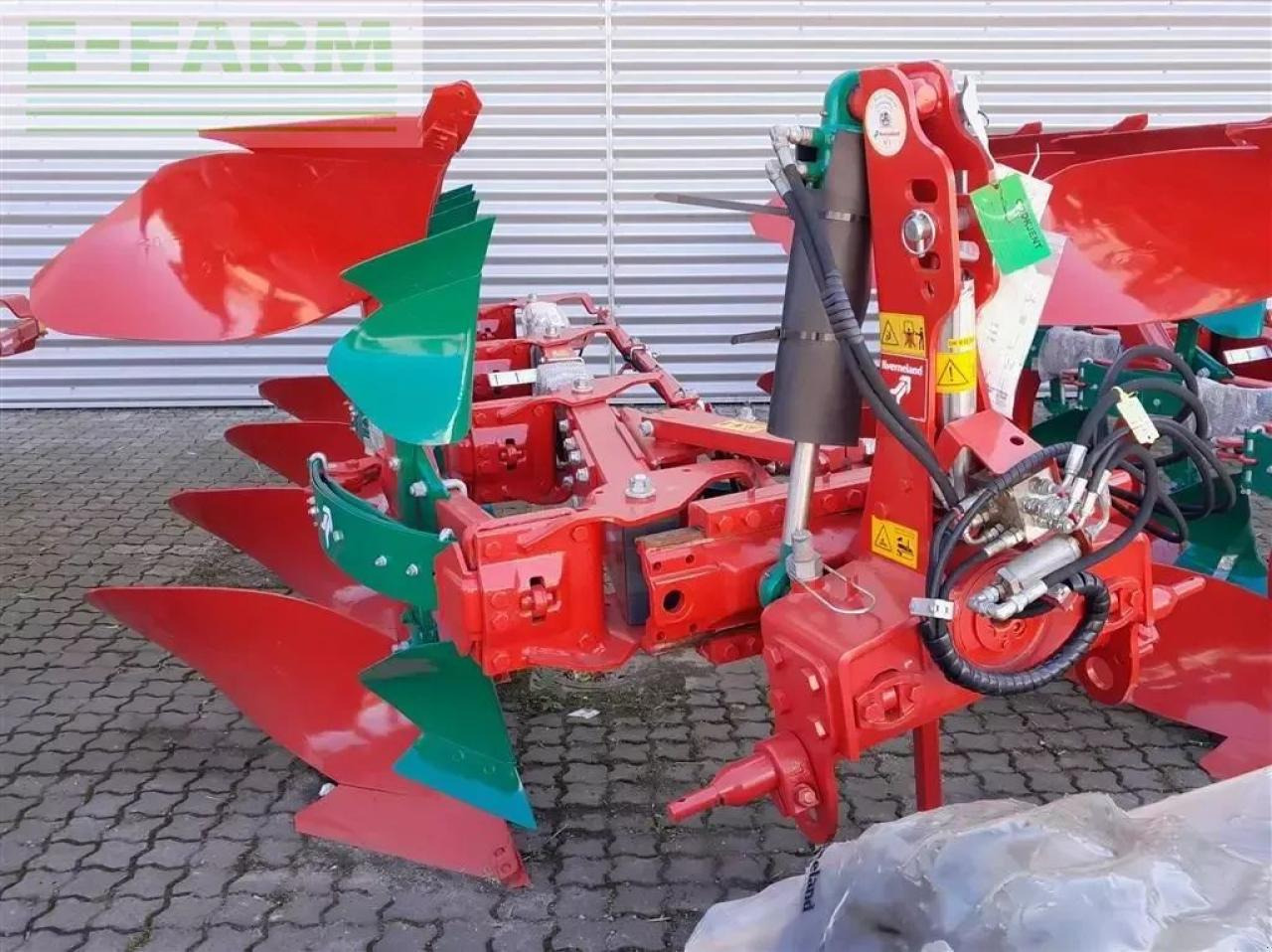 Kverneland eg-100/200-28 4 furet - Plug: slika Kverneland eg-100/200-28 4 furet - Plug Kverneland eg-100/200-28 4 furet - Plug: slika Kverneland eg-100/200-28 4 furet - Plug