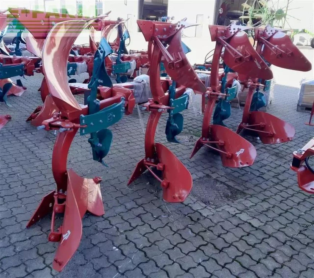 Kverneland eg-100/200-28 4 furet - Plug: slika Kverneland eg-100/200-28 4 furet - Plug Kverneland eg-100/200-28 4 furet - Plug: slika Kverneland eg-100/200-28 4 furet - Plug