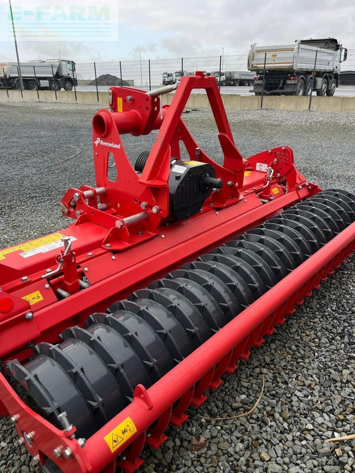 Kverneland kreiselegge s-serie mit actilinewalze - Tanjurača: slika Kverneland kreiselegge s-serie mit actilinewalze - Tanjurača Kverneland kreiselegge s-serie mit actilinewalze - Tanjurača: slika Kverneland kreiselegge s-serie mit actilinewalze - Tanjurača