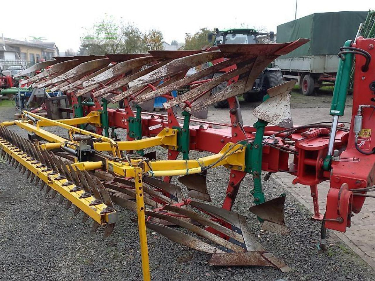 Kverneland lb 100-300 - Plug: slika Kverneland lb 100-300 - Plug Kverneland lb 100-300 - Plug: slika Kverneland lb 100-300 - Plug
