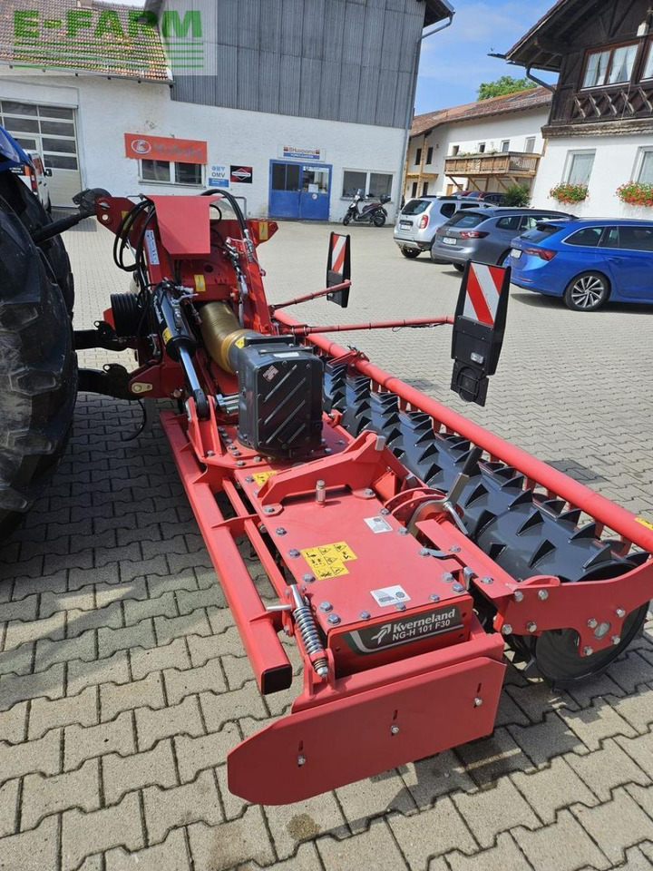 Kverneland ng h 501 f30 - Tanjurača: slika Kverneland ng h 501 f30 - Tanjurača Kverneland ng h 501 f30 - Tanjurača: slika Kverneland ng h 501 f30 - Tanjurača