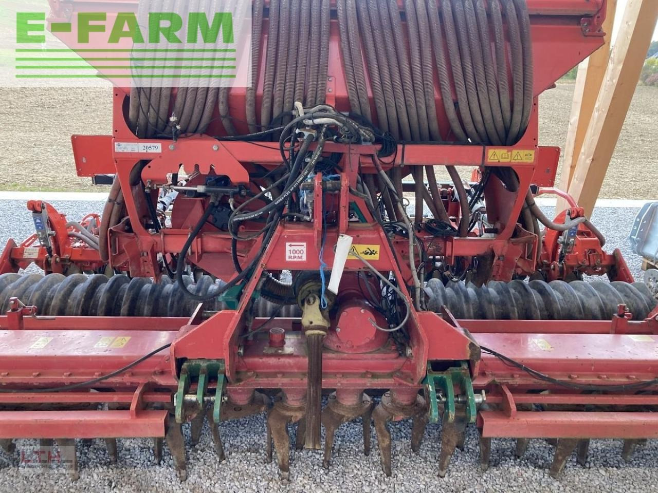 Kverneland ngs 101 mit kuhn venta lc 4000 - Kombajn i sijačica: slika Kverneland ngs 101 mit kuhn venta lc 4000 - Kombajn i sijačica Kverneland ngs 101 mit kuhn venta lc 4000 - Kombajn i sijačica: slika Kverneland ngs 101 mit kuhn venta lc 4000 - Kombajn i sijačica