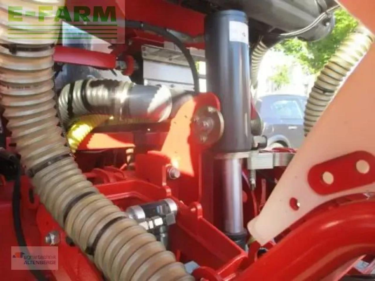 Precizna sijačica Kverneland optima tf profi sx: slika Precizna sijačica Kverneland optima tf profi sx