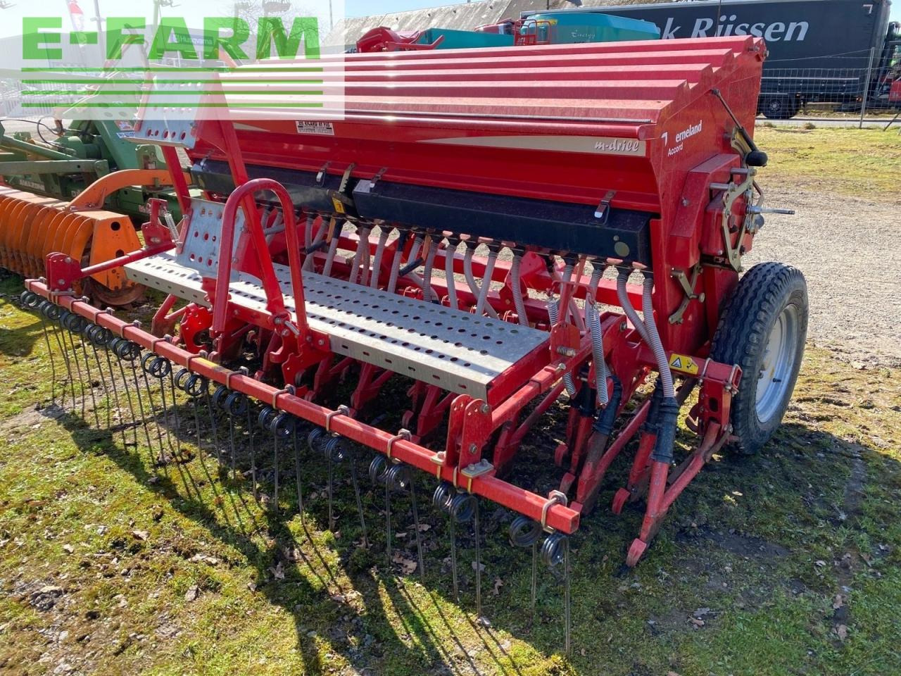 Kverneland semoir à grains m-drill kverneland - Precizna sijačica: slika Kverneland semoir à grains m-drill kverneland - Precizna sijačica Kverneland semoir à grains m-drill kverneland - Precizna sijačica: slika Kverneland semoir à grains m-drill kverneland - Precizna sijačica