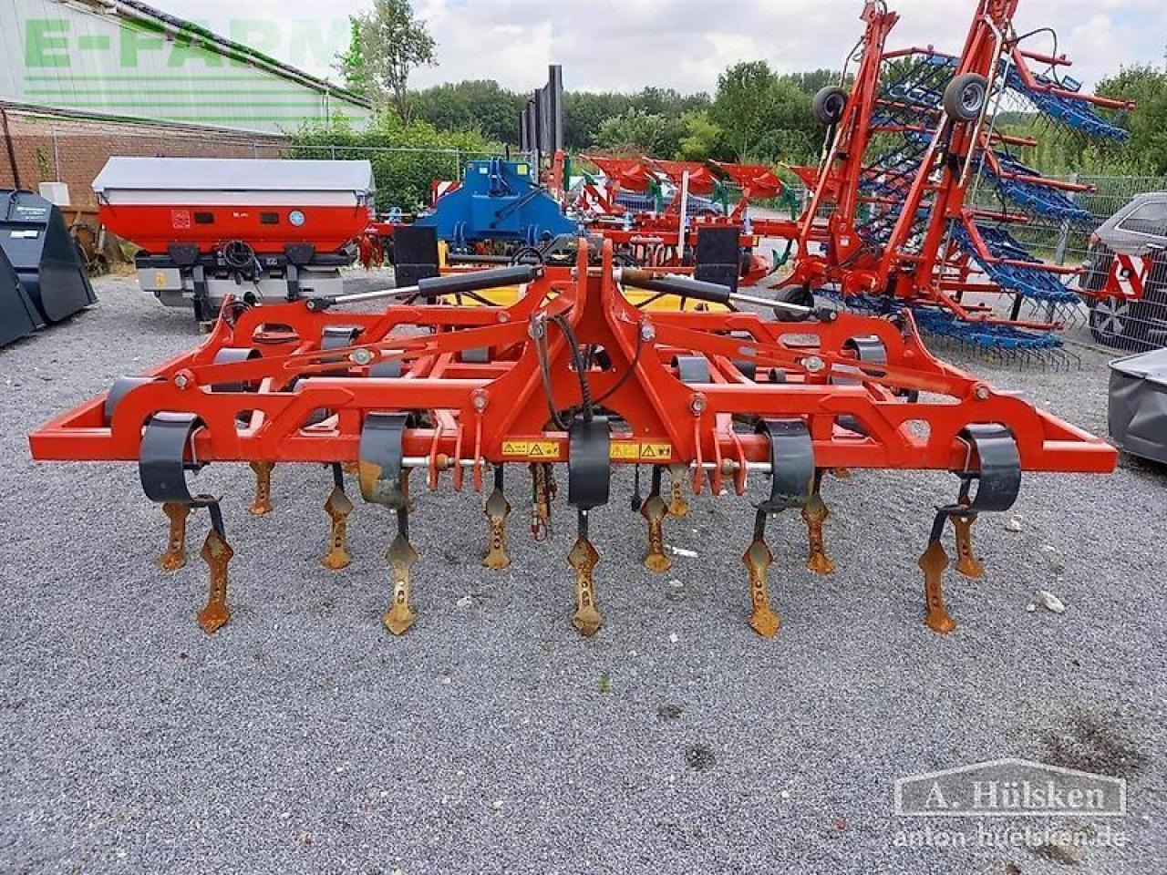 Kverneland turbo 4000f-reflex, 400 cm - Kultivator: slika Kverneland turbo 4000f-reflex, 400 cm - Kultivator Kverneland turbo 4000f-reflex, 400 cm - Kultivator: slika Kverneland turbo 4000f-reflex, 400 cm - Kultivator