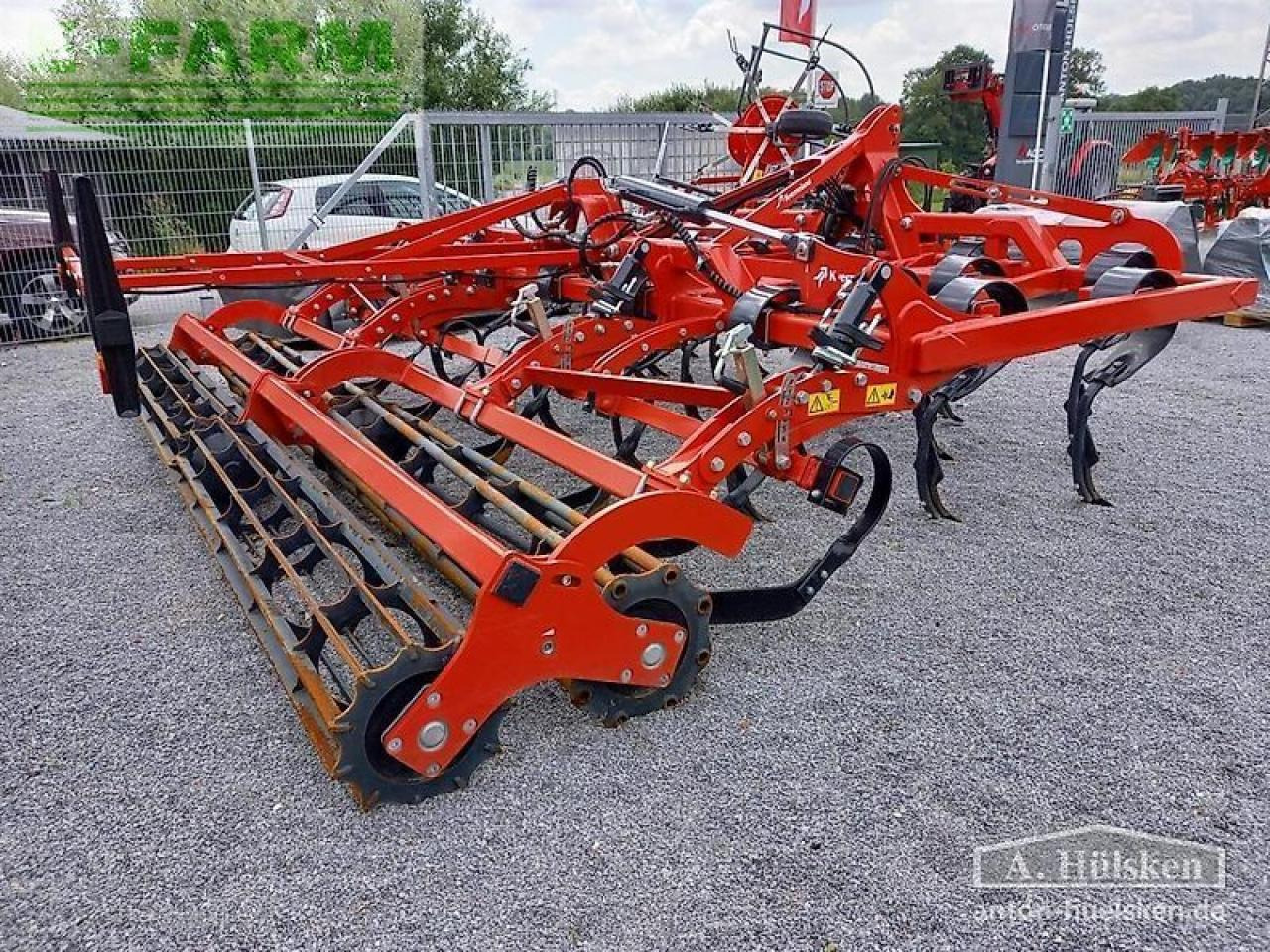 Kverneland turbo 4000f-reflex, 400 cm - Kultivator: slika Kverneland turbo 4000f-reflex, 400 cm - Kultivator Kverneland turbo 4000f-reflex, 400 cm - Kultivator: slika Kverneland turbo 4000f-reflex, 400 cm - Kultivator