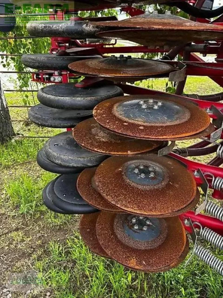 Kverneland u drill 6001 demomaschine - Kombajn i sijačica: slika Kverneland u drill 6001 demomaschine - Kombajn i sijačica Kverneland u drill 6001 demomaschine - Kombajn i sijačica: slika Kverneland u drill 6001 demomaschine - Kombajn i sijačica