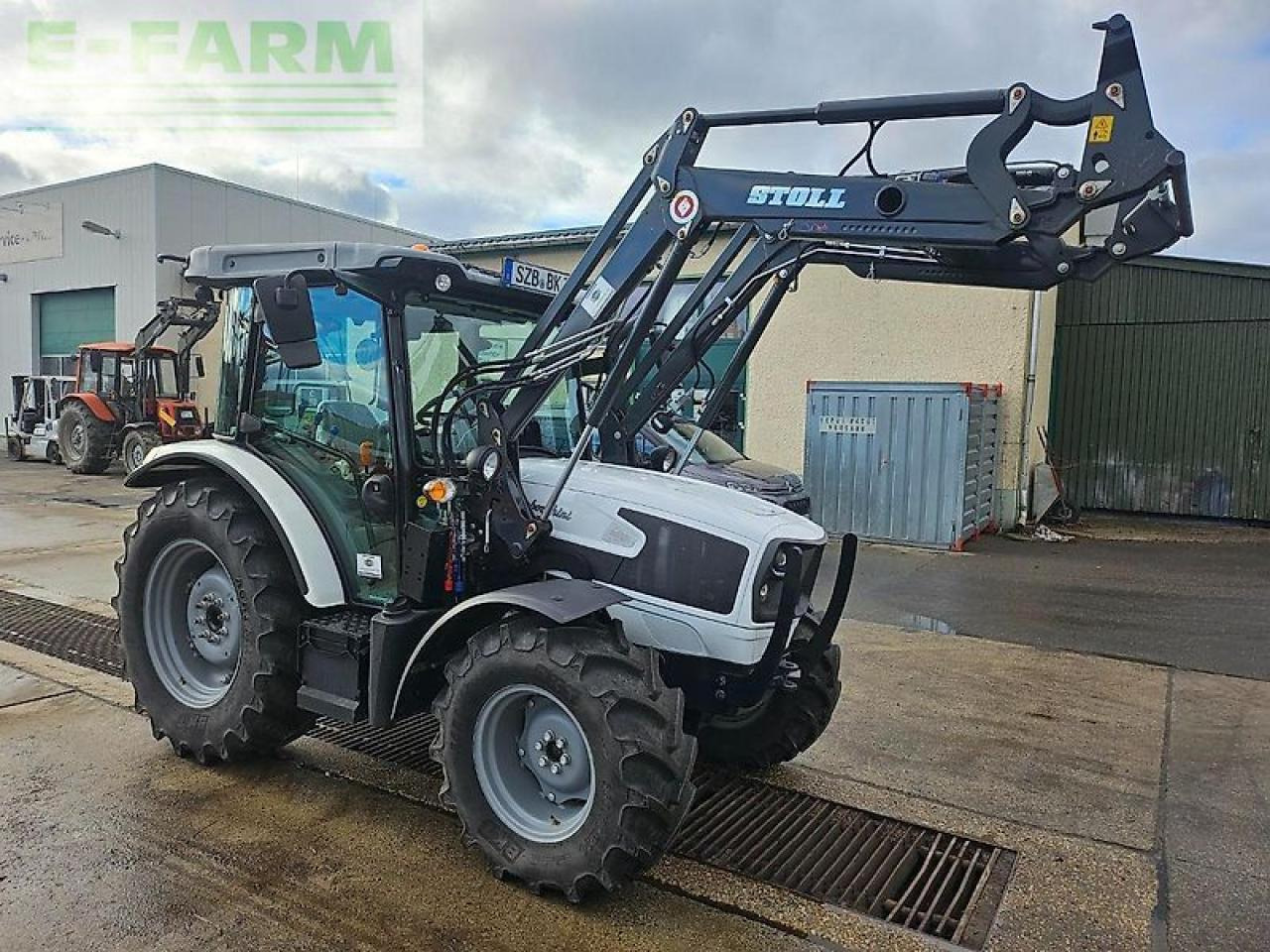 Lamborghini spire 100 trend - Traktor: slika Lamborghini spire 100 trend - Traktor Lamborghini spire 100 trend - Traktor: slika Lamborghini spire 100 trend - Traktor