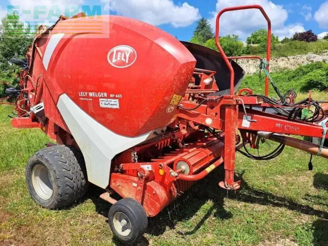 Lely rp 445 - Kvadratna balirka: slika Lely rp 445 - Kvadratna balirka Lely rp 445 - Kvadratna balirka: slika Lely rp 445 - Kvadratna balirka