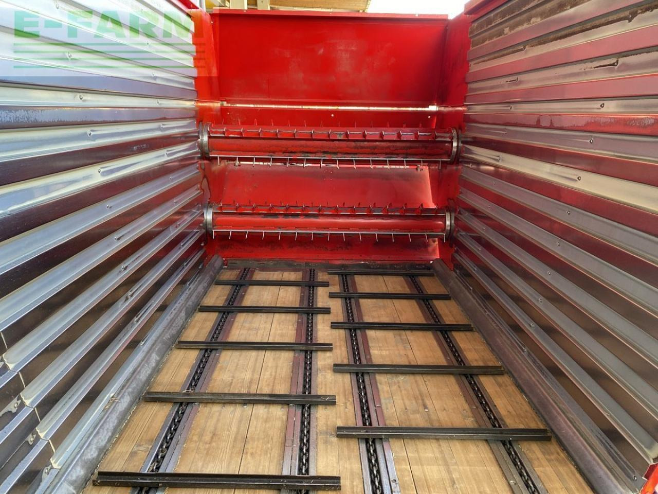 Lely tigo pr 60 d - Nagibna prikolica za poljoprivredna gospodarstva/ Istovarivač: slika Lely tigo pr 60 d - Nagibna prikolica za poljoprivredna gospodarstva/ Istovarivač Lely tigo pr 60 d - Nagibna prikolica za poljoprivredna gospodarstva/ Istovarivač: slika Lely tigo pr 60 d - Nagibna prikolica za poljoprivredna gospodarstva/ Istovarivač