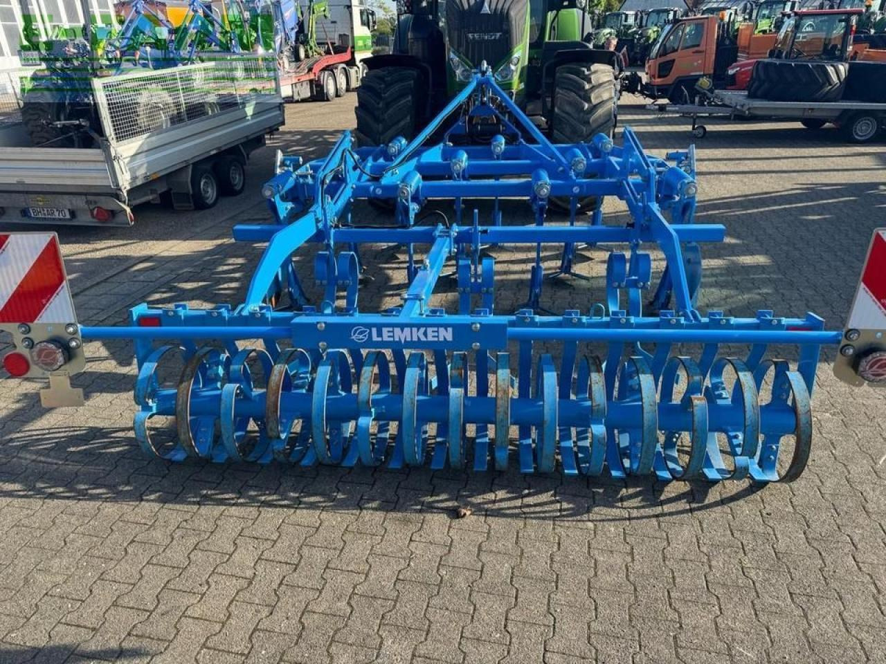 Lemken Karat 10/300 U - Kultivator: slika Lemken Karat 10/300 U - Kultivator Lemken Karat 10/300 U - Kultivator: slika Lemken Karat 10/300 U - Kultivator