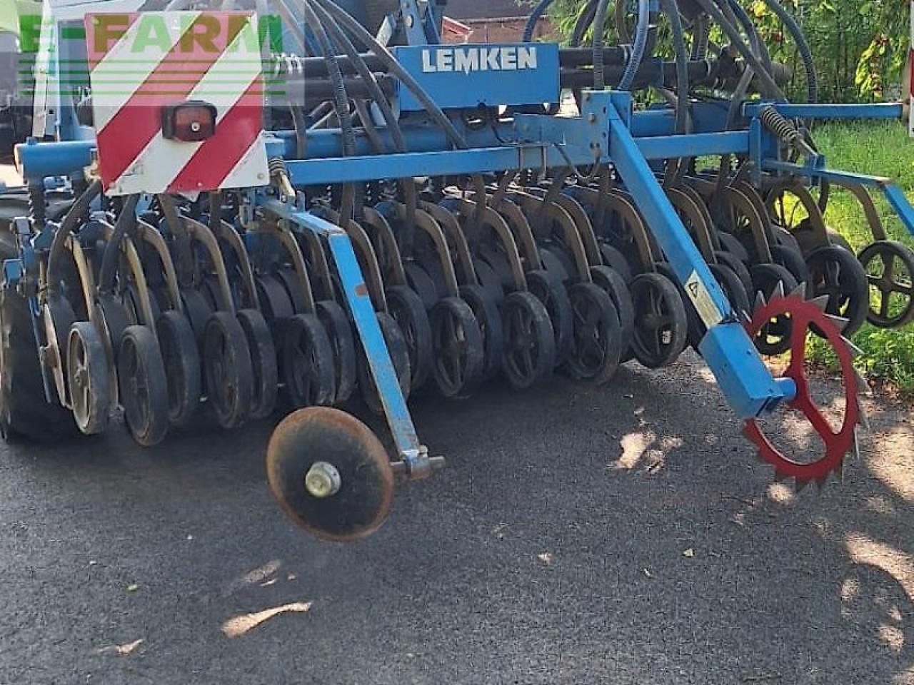 Lemken compact solitair 9/300 - Sijačica: slika Lemken compact solitair 9/300 - Sijačica Lemken compact solitair 9/300 - Sijačica: slika Lemken compact solitair 9/300 - Sijačica