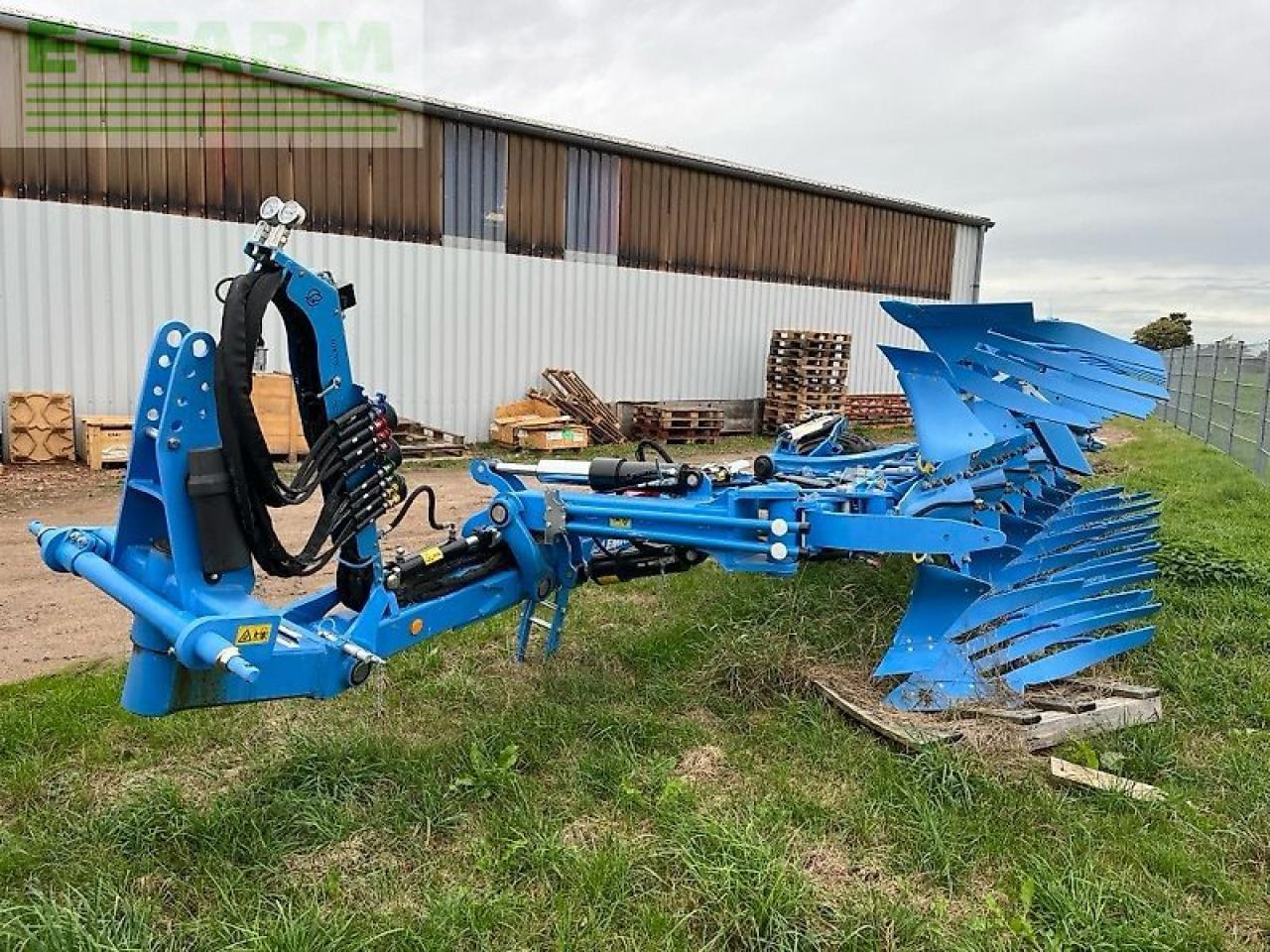 Lemken diamant 16 vu - Plug: slika Lemken diamant 16 vu - Plug Lemken diamant 16 vu - Plug: slika Lemken diamant 16 vu - Plug