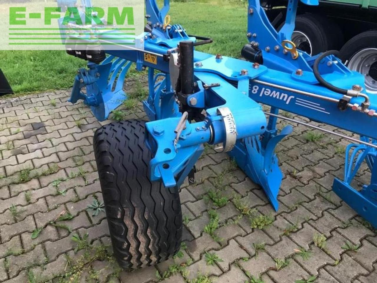 Lemken juwel 8m - Plug: slika Lemken juwel 8m - Plug Lemken juwel 8m - Plug: slika Lemken juwel 8m - Plug