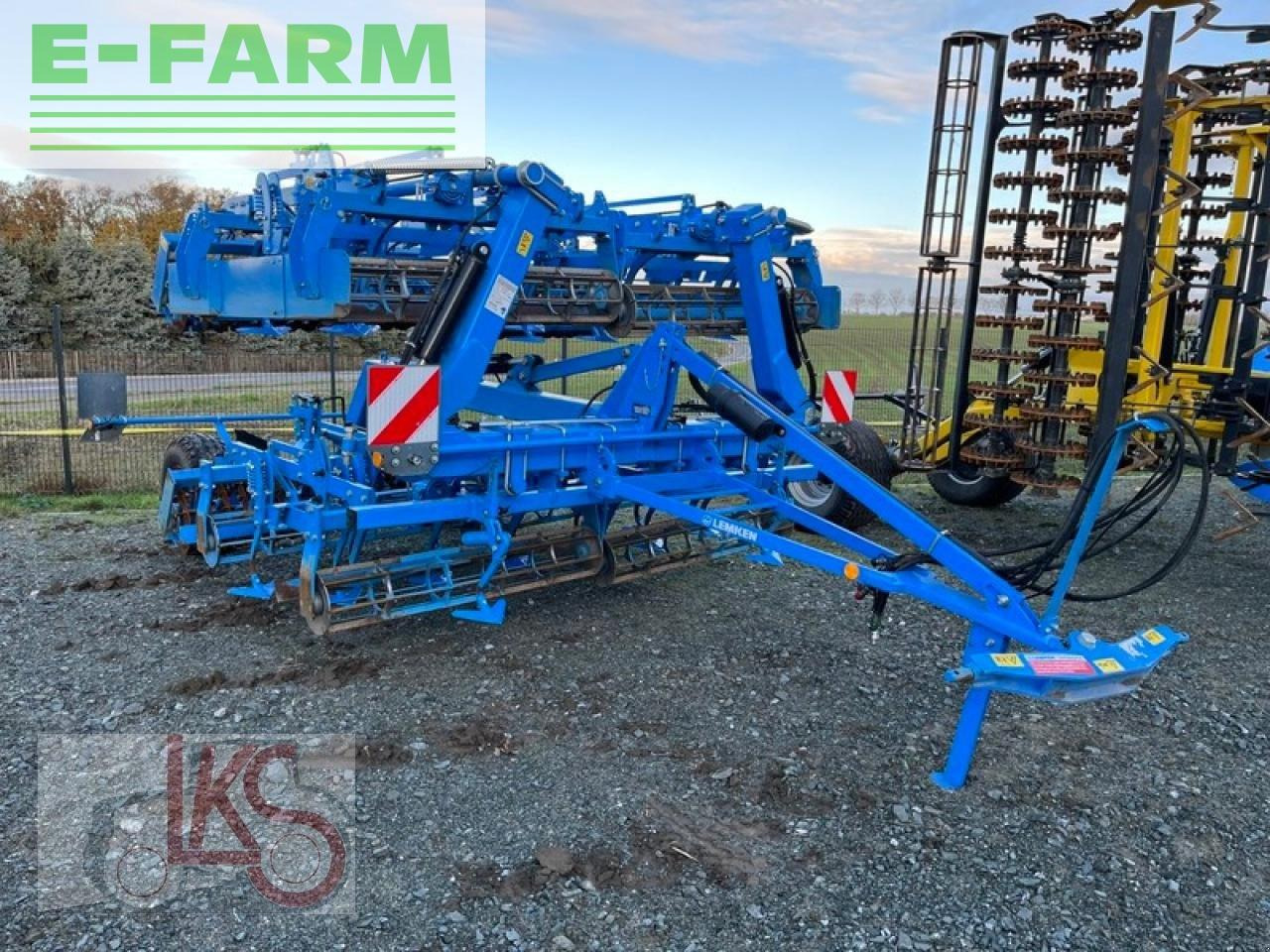 Lemken kompaktor k600a - Kombajn i sijačica: slika Lemken kompaktor k600a - Kombajn i sijačica Lemken kompaktor k600a - Kombajn i sijačica: slika Lemken kompaktor k600a - Kombajn i sijačica