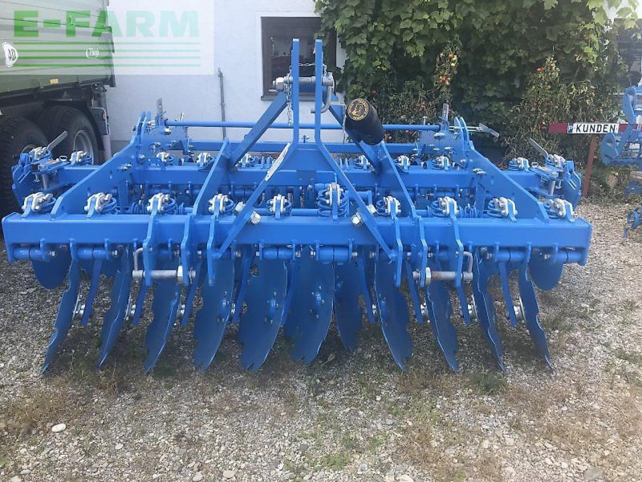 Lemken rubin 10/300 u - Tanjurača: slika Lemken rubin 10/300 u - Tanjurača Lemken rubin 10/300 u - Tanjurača: slika Lemken rubin 10/300 u - Tanjurača