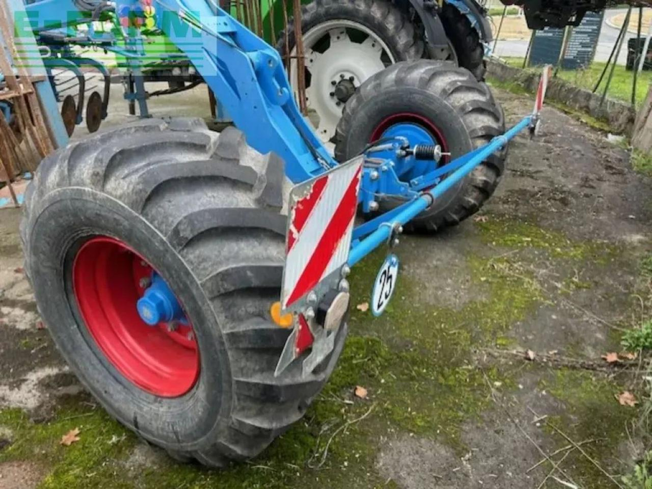 Lemken rubin 10 - Kultivator: slika Lemken rubin 10 - Kultivator Lemken rubin 10 - Kultivator: slika Lemken rubin 10 - Kultivator
