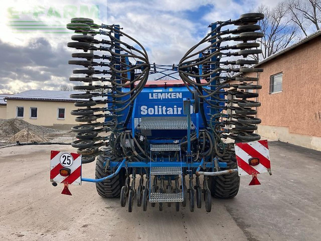 Lemken solitair 9/600 ka-ds mit zirkon 9/600 ka - Sijačica: slika Lemken solitair 9/600 ka-ds mit zirkon 9/600 ka - Sijačica Lemken solitair 9/600 ka-ds mit zirkon 9/600 ka - Sijačica: slika Lemken solitair 9/600 ka-ds mit zirkon 9/600 ka - Sijačica