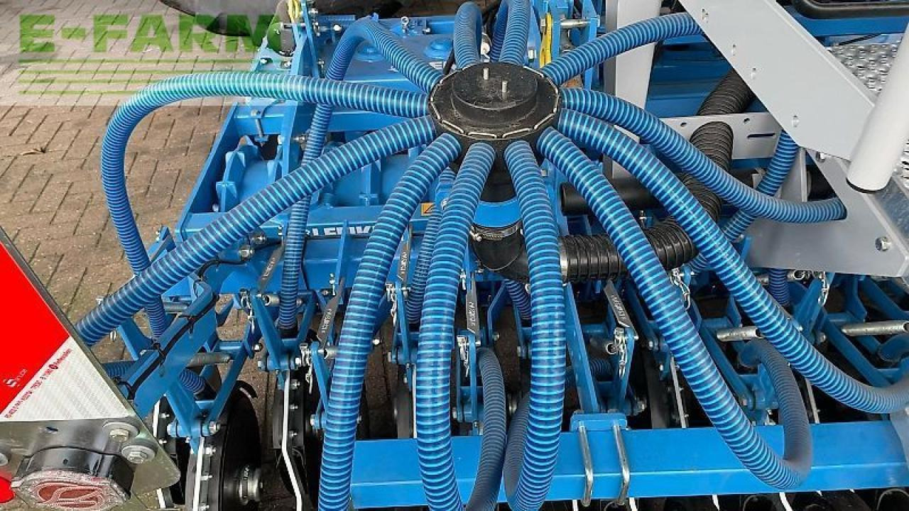Lemken solitair 9+/zirkon 12 - Sijačica: slika Lemken solitair 9+/zirkon 12 - Sijačica Lemken solitair 9+/zirkon 12 - Sijačica: slika Lemken solitair 9+/zirkon 12 - Sijačica