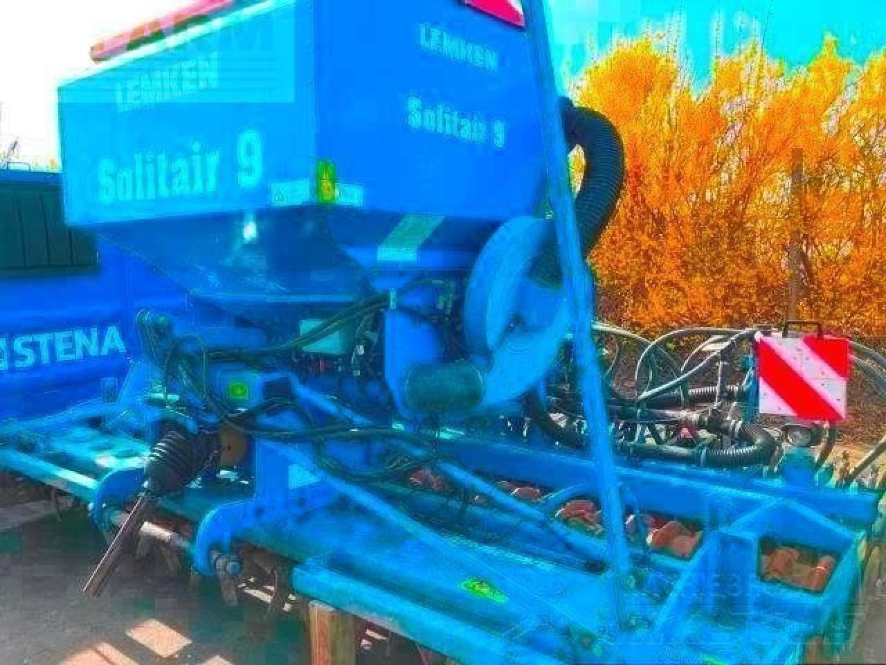 Lemken solitare 9/400 - Kombajn i sijačica: slika Lemken solitare 9/400 - Kombajn i sijačica Lemken solitare 9/400 - Kombajn i sijačica: slika Lemken solitare 9/400 - Kombajn i sijačica